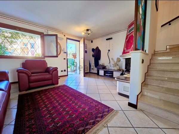 casa indipendente in vendita a Martignacco