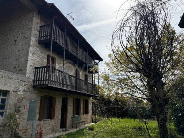 appartamento in vendita a Martignacco in zona Nogaredo di Prato
