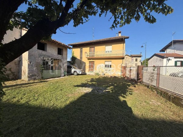 casa indipendente in vendita a Martignacco in zona Nogaredo di Prato