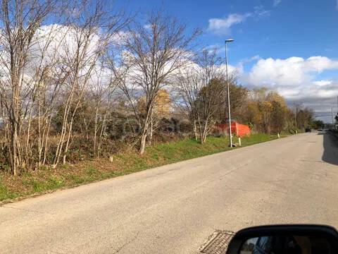 terreno agricolo in vendita a Martignacco in zona Nogaredo di Prato