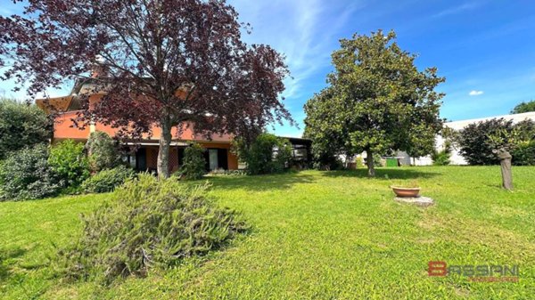 casa indipendente in vendita a Martignacco in zona Ceresetto