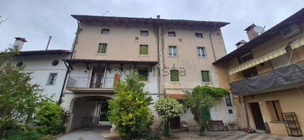 casa indipendente in vendita a Martignacco in zona Ceresetto