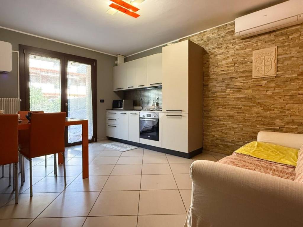 appartamento in vendita a Martignacco in zona Ceresetto