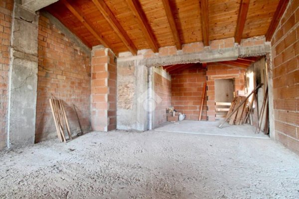 appartamento in vendita a Mereto di Tomba