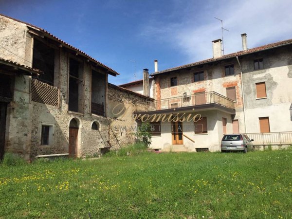 casa indipendente in vendita a Mereto di Tomba