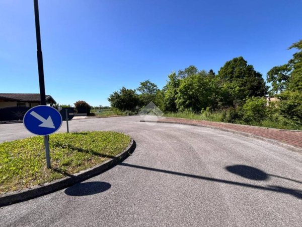 terreno agricolo in vendita a Mereto di Tomba