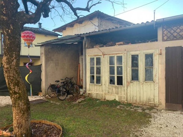 casa indipendente in vendita a Mereto di Tomba