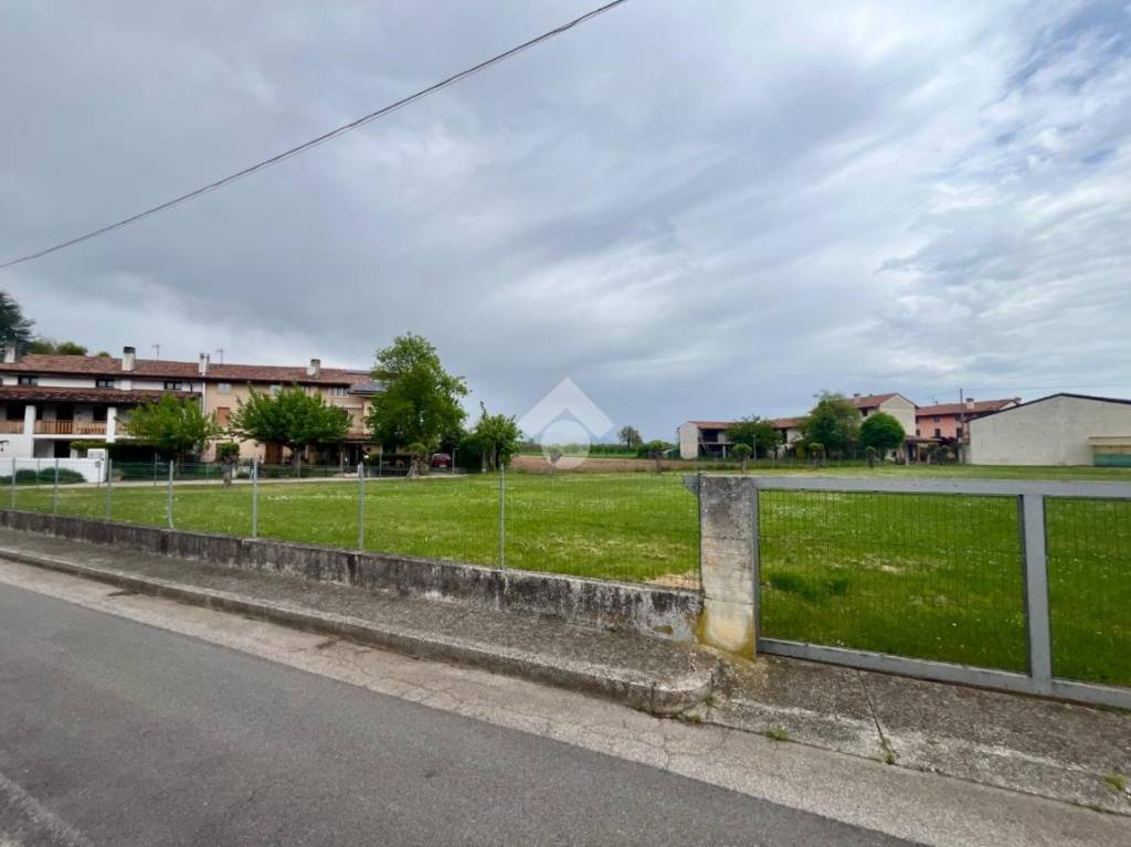terreno agricolo in vendita a Mereto di Tomba in zona Pantianicco
