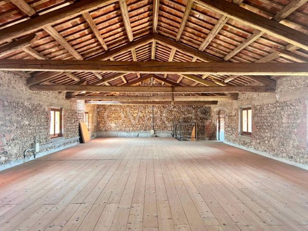 casa indipendente in vendita a Mereto di Tomba