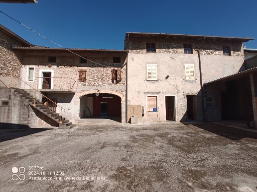 casa indipendente in vendita a Mereto di Tomba in zona Pantianicco