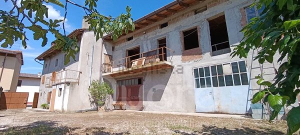 casa indipendente in vendita a Mereto di Tomba in zona San Marco