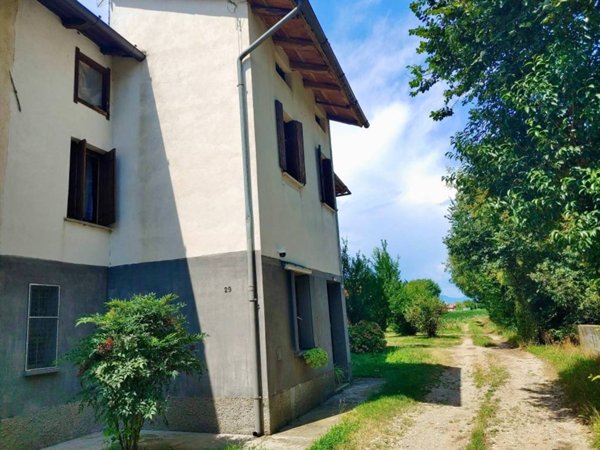 casa indipendente in vendita a Mereto di Tomba in zona Tomba