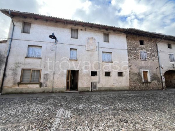 casa indipendente in vendita a Mereto di Tomba