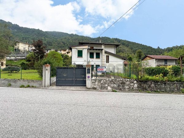 casa indipendente in vendita a Moggio Udinese in zona Pradis/Chiaranda