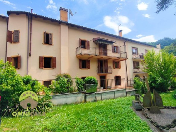 casa indipendente in vendita a Moggio Udinese
