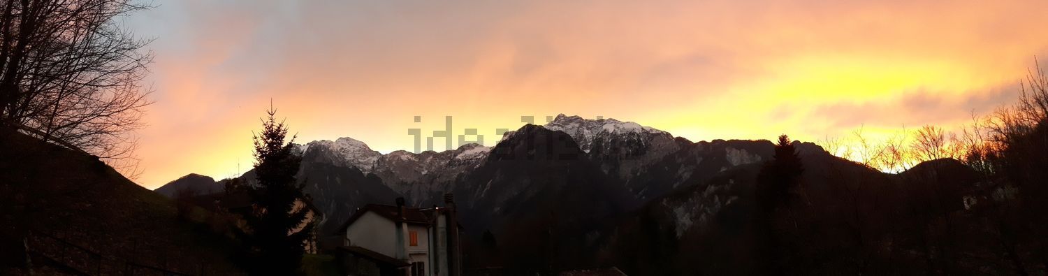 casa indipendente in vendita a Moggio Udinese