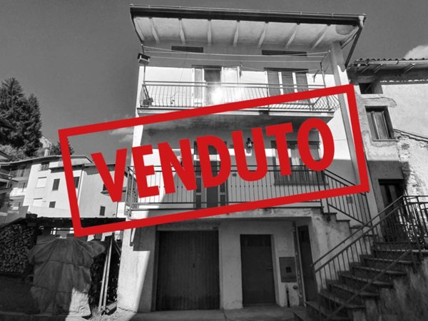 casa indipendente in vendita a Moggio Udinese
