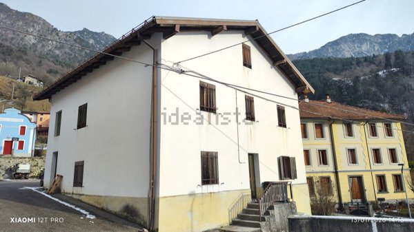 casa indipendente in vendita a Moggio Udinese in zona Dordolla