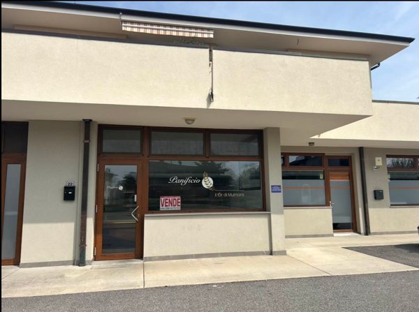 negozio in vendita a Moimacco