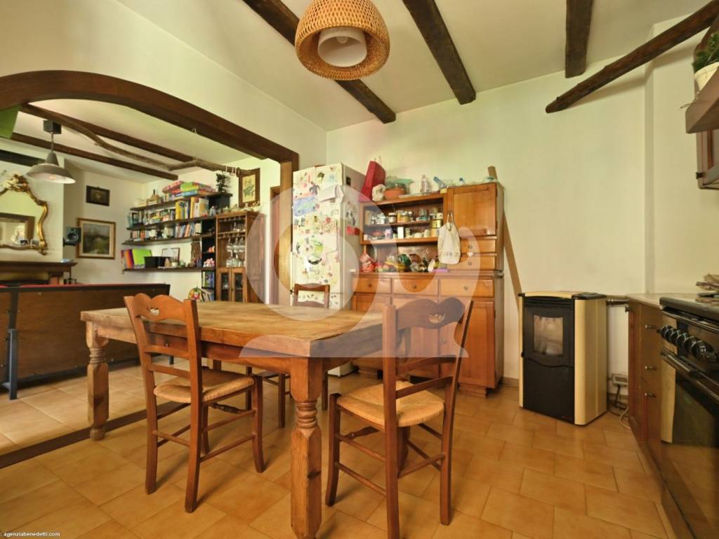 casa indipendente in vendita a Montenars
