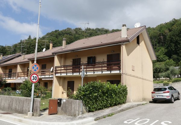 casa indipendente in vendita a Montenars