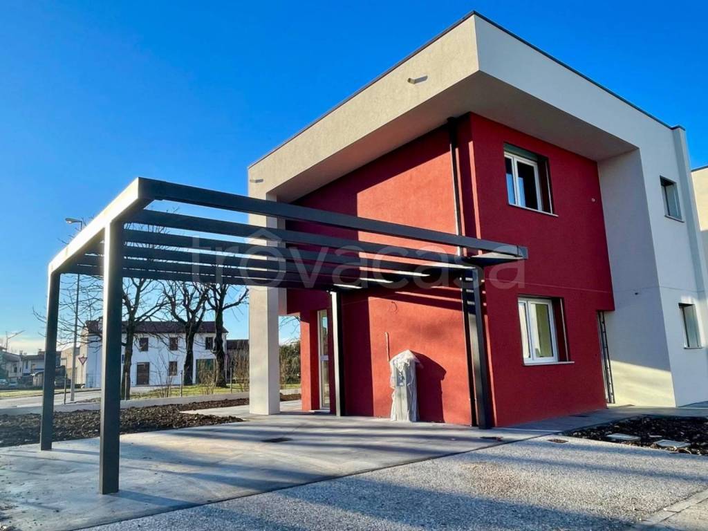 casa indipendente in vendita a Mortegliano