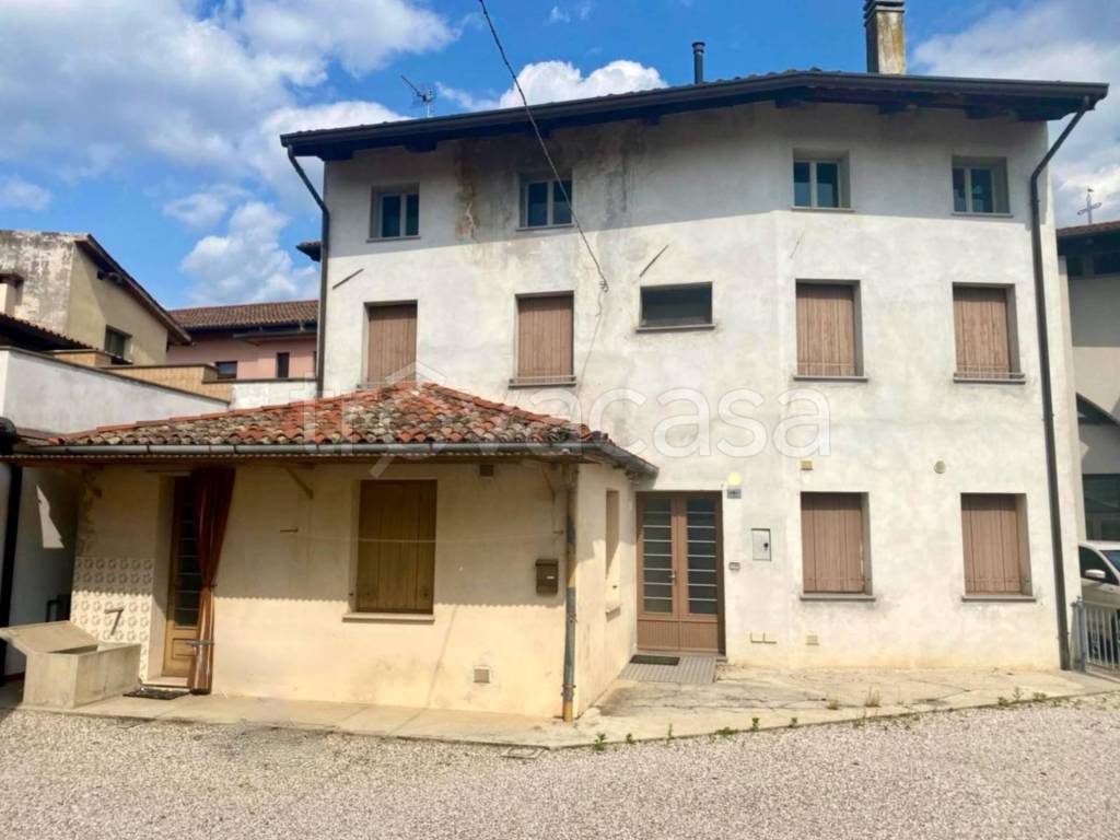 casa indipendente in vendita a Mortegliano