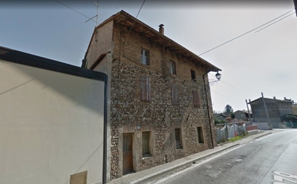 casa indipendente in vendita a Mortegliano in zona Lavariano