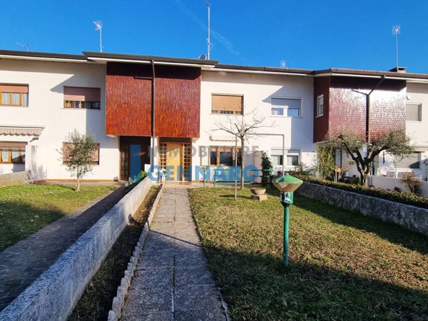 casa indipendente in vendita a Mortegliano