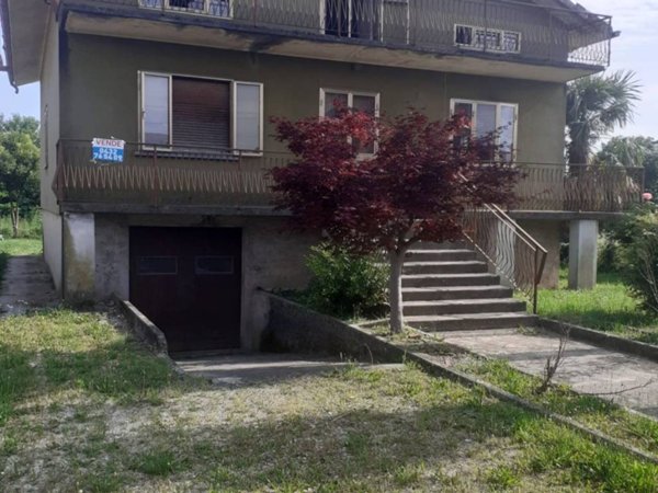 casa indipendente in vendita a Mortegliano