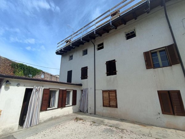casa indipendente in vendita a Mortegliano