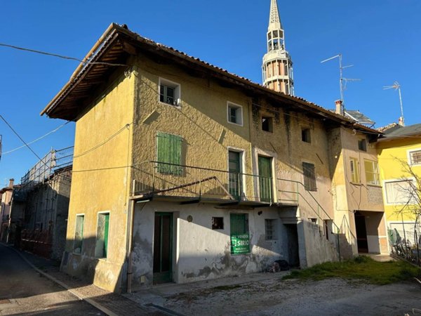 casa indipendente in vendita a Mortegliano