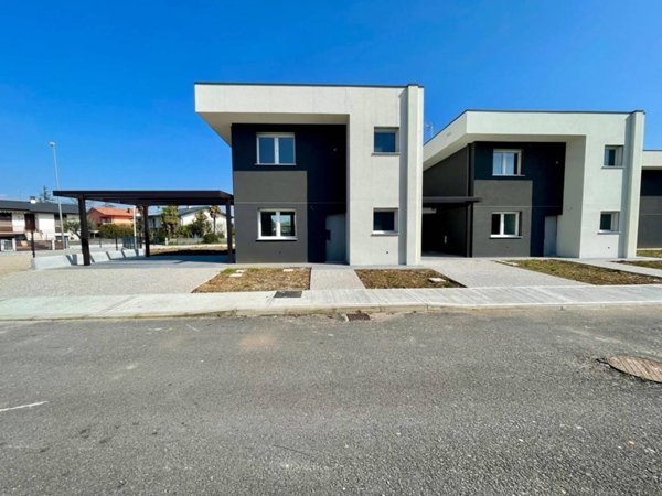 casa indipendente in vendita a Mortegliano