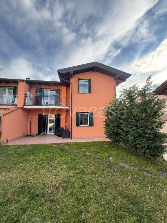 casa indipendente in vendita a Mortegliano in zona Chiasiellis