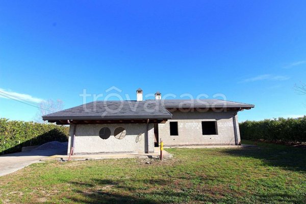 casa indipendente in vendita a Mortegliano