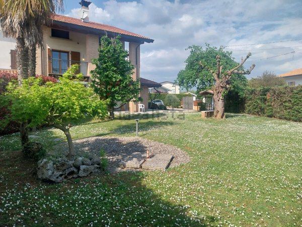 casa indipendente in vendita a Mortegliano
