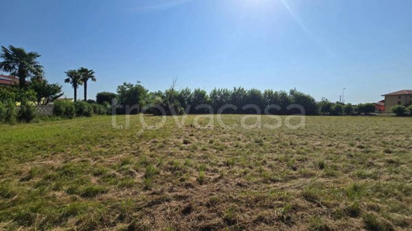 terreno edificabile in vendita a Mortegliano in zona Lavariano