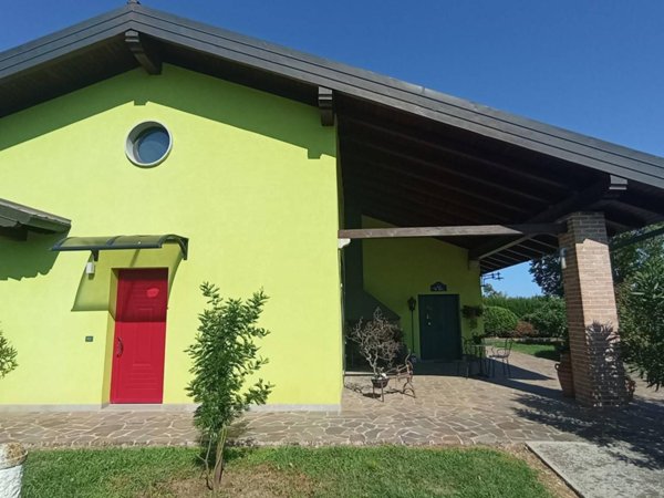 casa indipendente in vendita a Mortegliano