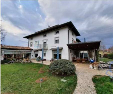 casa indipendente in vendita a Moruzzo