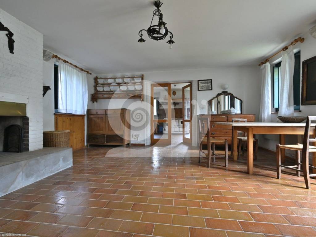 casa indipendente in vendita a Moruzzo