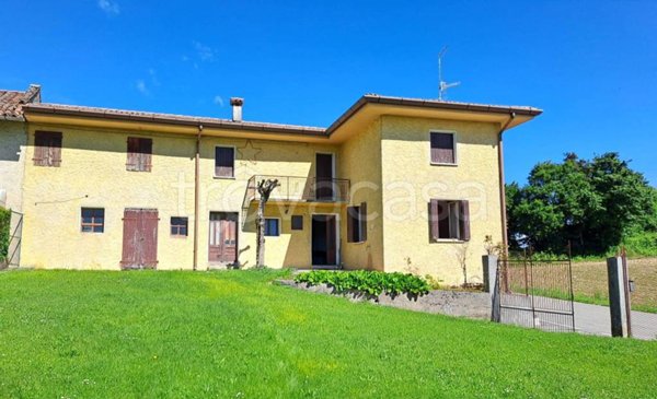 casa indipendente in vendita a Moruzzo in zona Brazzacco