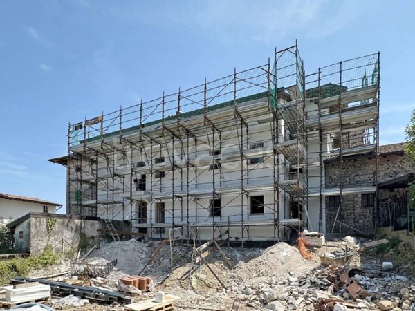 appartamento in vendita a Moruzzo in zona Alnicco