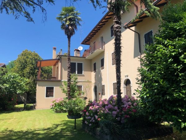 casa indipendente in vendita a Moruzzo