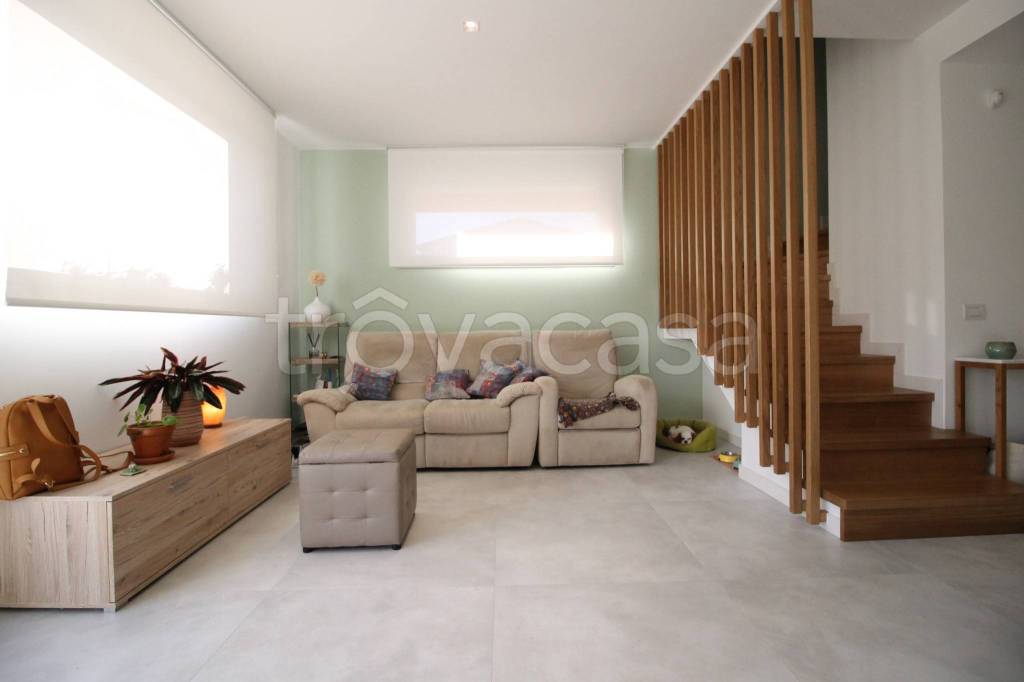 casa indipendente in vendita a Moruzzo in zona Brazzacco