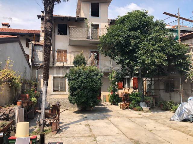 casa indipendente in vendita a Moruzzo in zona Brazzacco