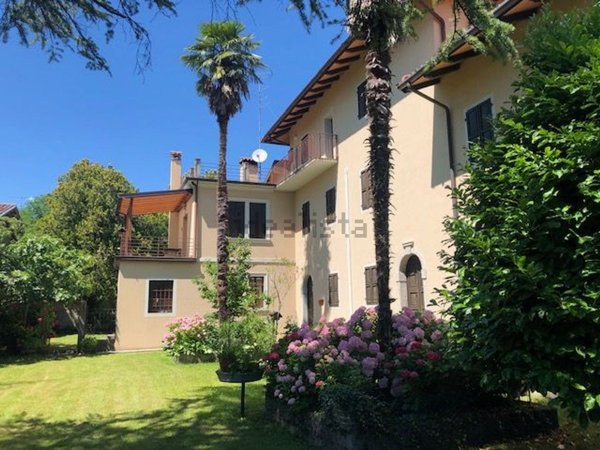 casa indipendente in vendita a Moruzzo