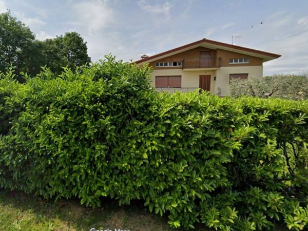 casa indipendente in vendita a Moruzzo in zona Brazzacco