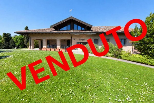 casa indipendente in vendita a Moruzzo