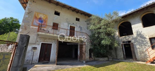 casa indipendente in vendita a Moruzzo