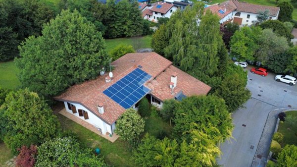 casa indipendente in vendita a Moruzzo in zona Modotto